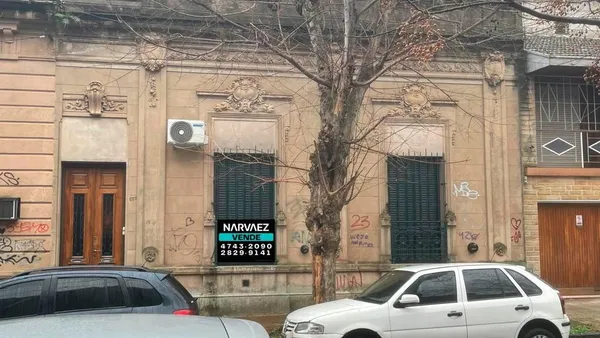 Edificio en Rivadavia al 500