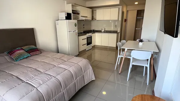 Departamento en Julio Argentino Roca al 600
