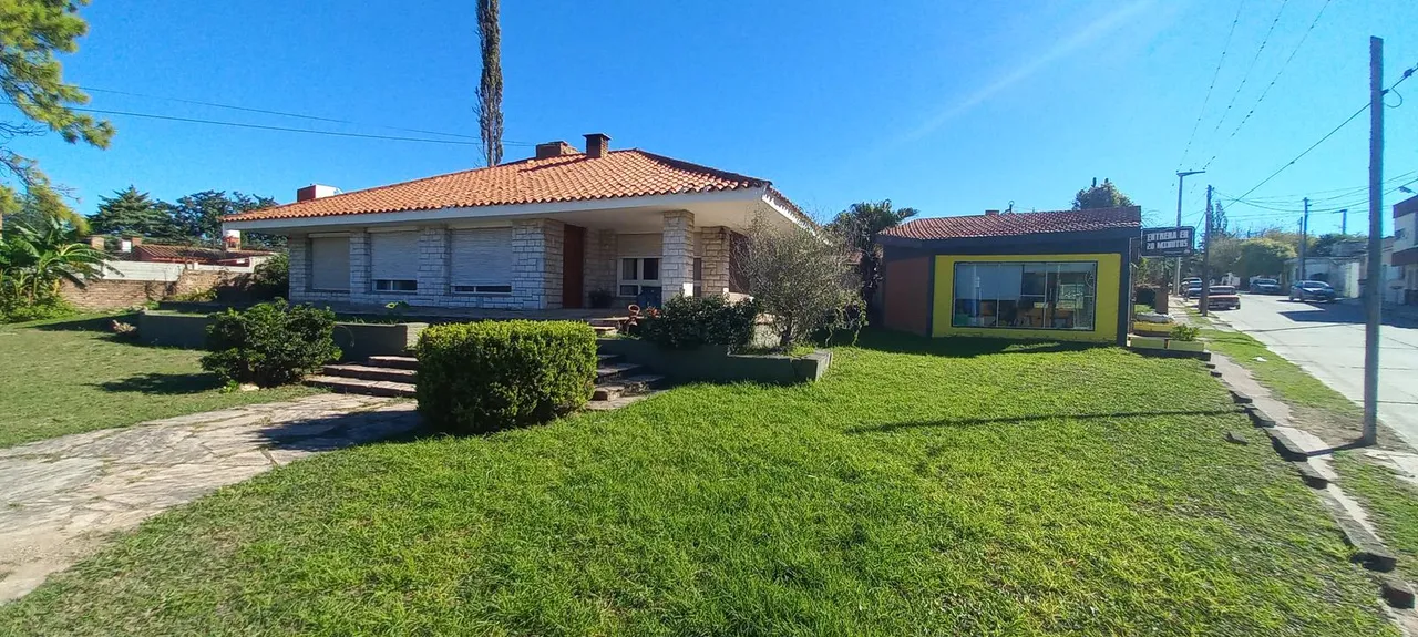 Casa en san martin al 2000