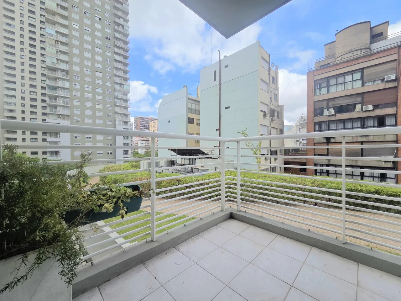 Departamento en RUGGIERI al 2900