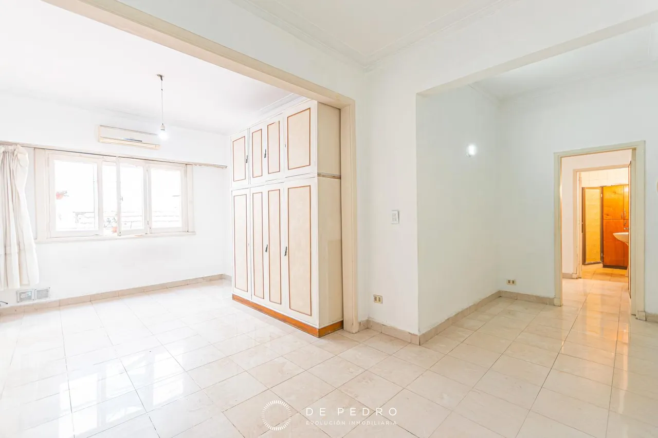 Departamento en Alberti al 2000