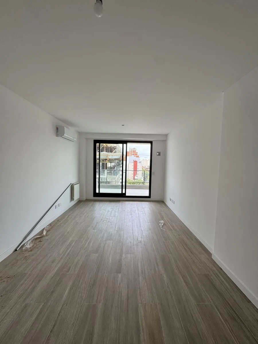 Departamento en CORREA 2318 1 A