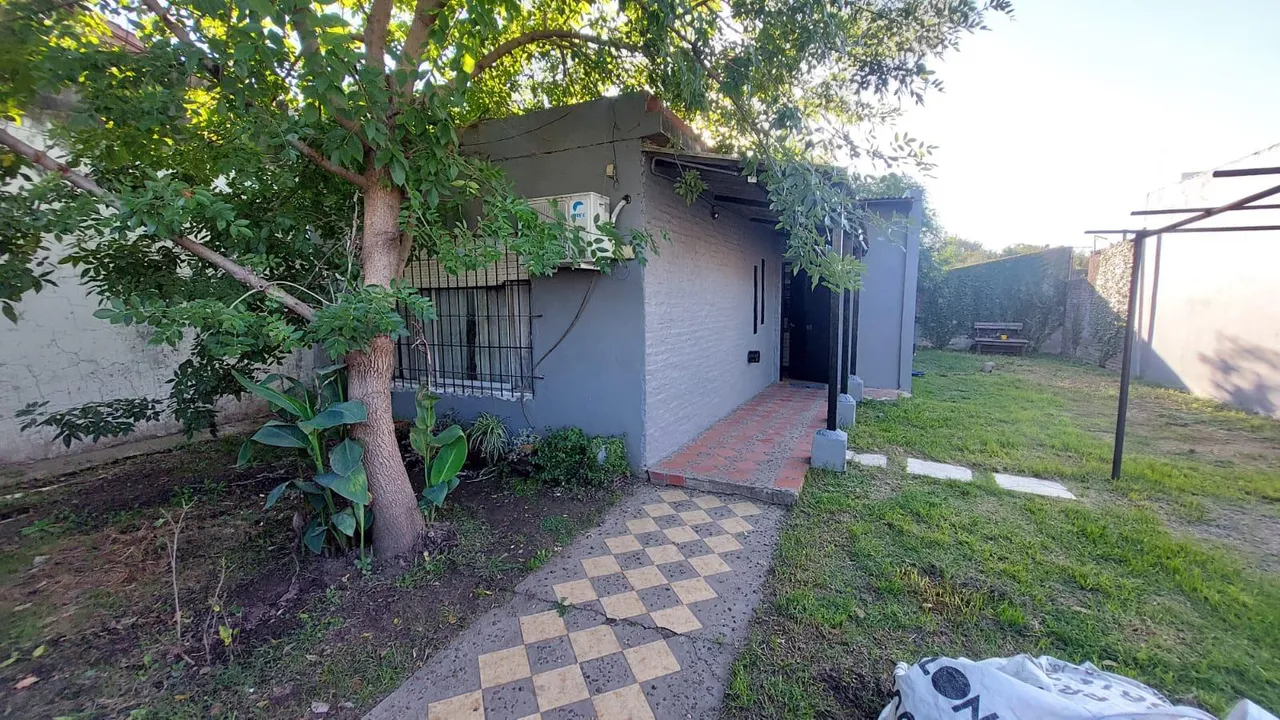 Casa en Tupac Amaru al 2600