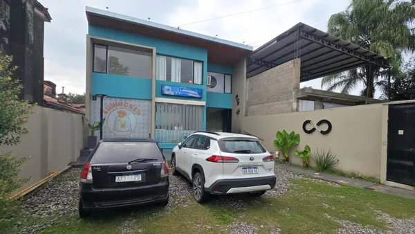 Local Comercial en Oficina en Centro Comercial Infinito - San Martin 500 - Yerba Buena