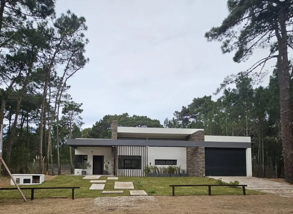 Casa en De la Calandria al 1300