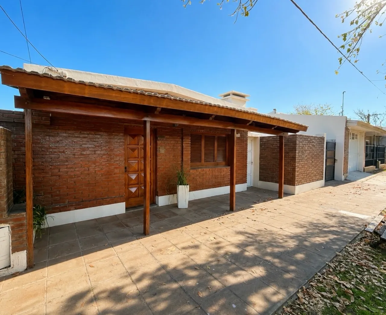Casa en Centenario al 100