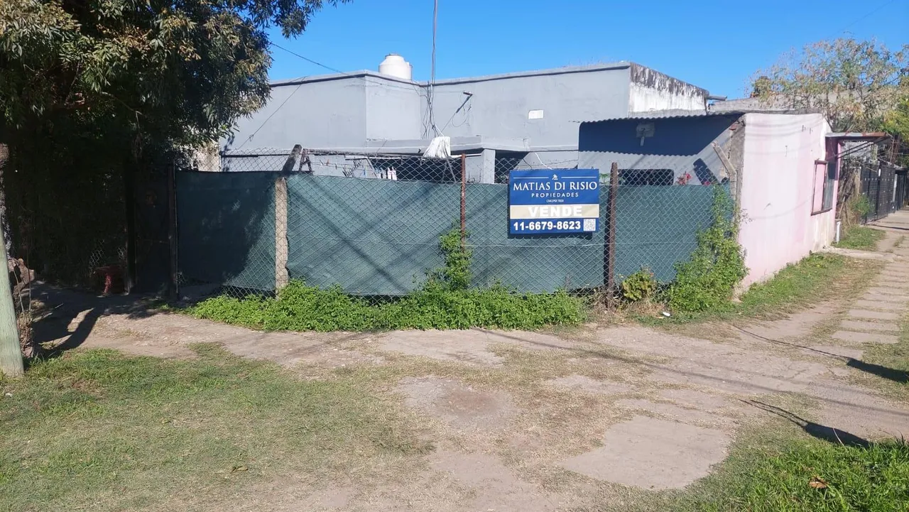 Casa en BUSSOLINI al 4200