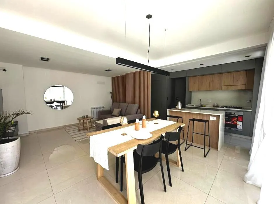 Departamento en Moreno al 300