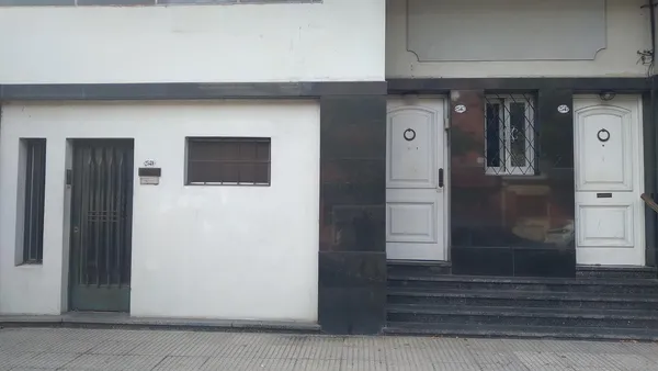 Departamento en Solano Lopez al 2500