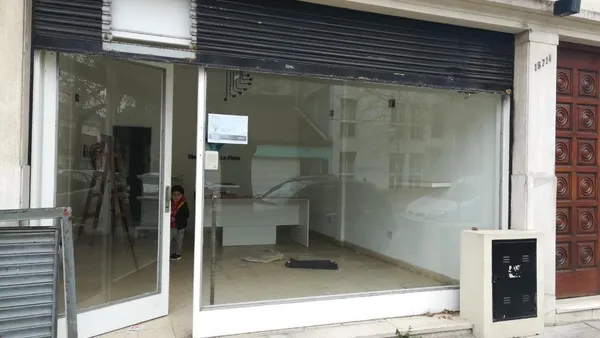 Local Comercial en 5 e/ 64 y 65