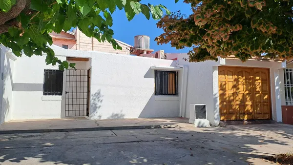 Casa en Penitentes 20 - Maipú