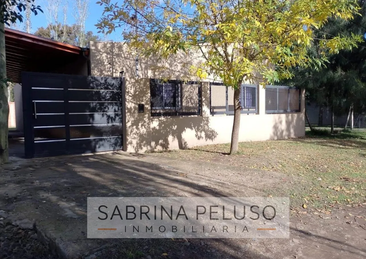 Casa en Paramaribo al 4700