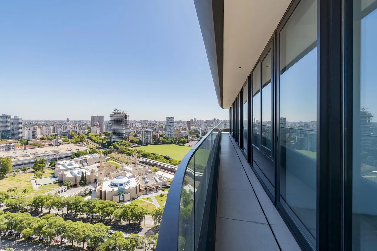 Departamento en av del libertador al 3800