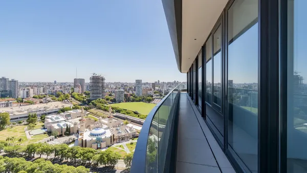 Departamento en av del libertador al 3800
