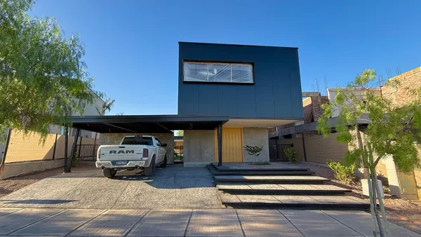 Casa en Barrio aguaribay