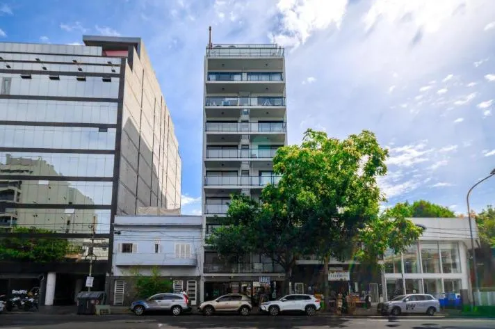 Departamento en Alvarez Thomas al 900
