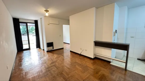 Departamento en Buenos Aires al 500