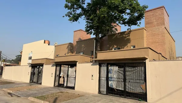Casa en Pje. Padre Monti al 200
