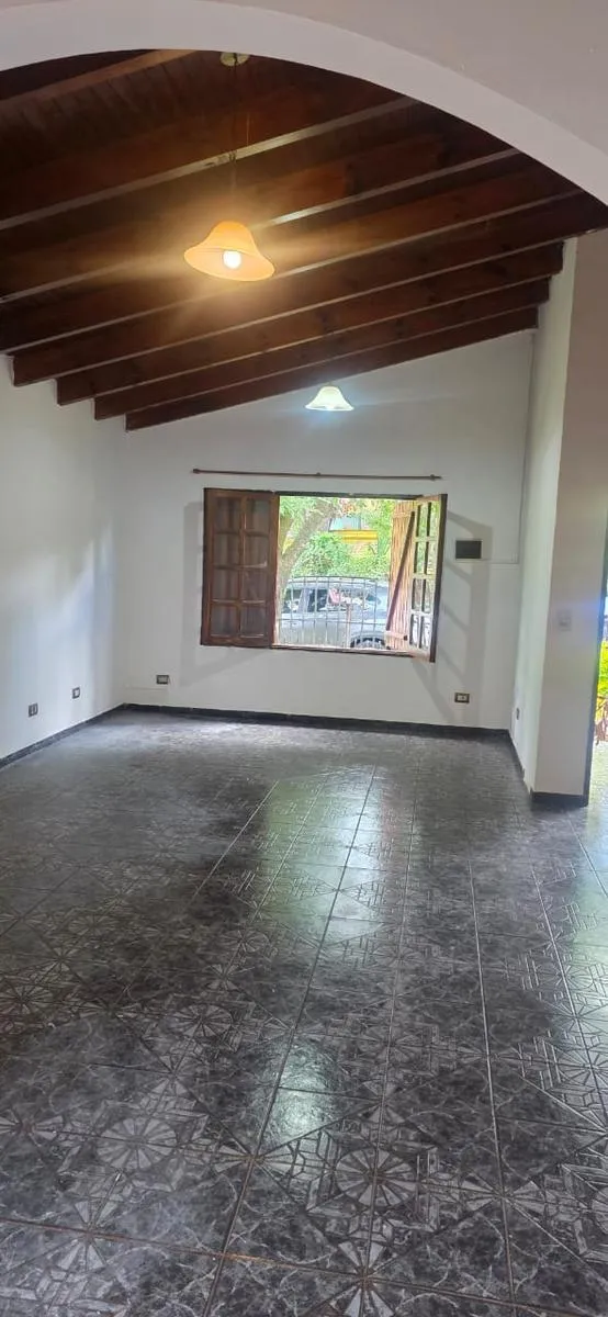 Casa en Federacion al 2900