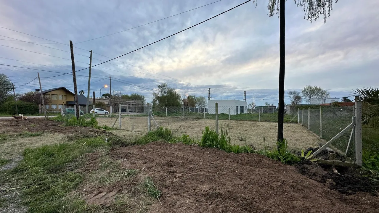 Terreno en Calle 15 esq 66 , Ensenada
