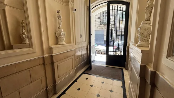 Departamento en Viamonte al 1600