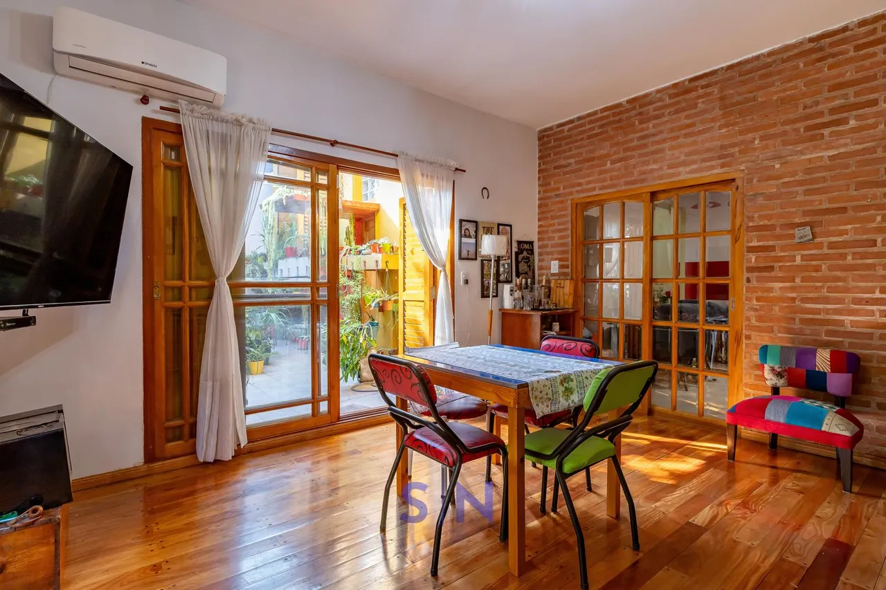 Casa en Remedios de escalada de San Martin al 2900