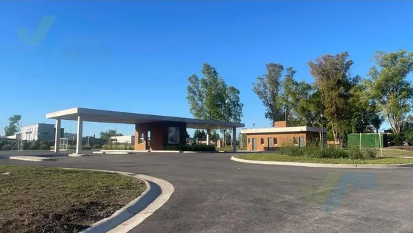 Terreno en pilar del este