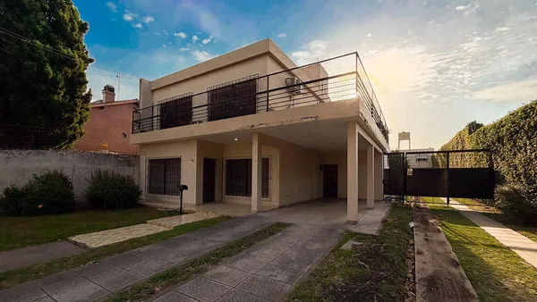 Casa en Gluck al 2700
