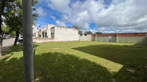 Terreno en Castillo de la Calendaría al 100
