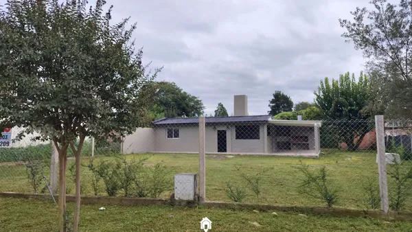 Casa en Villa Rebeca, Zona sur