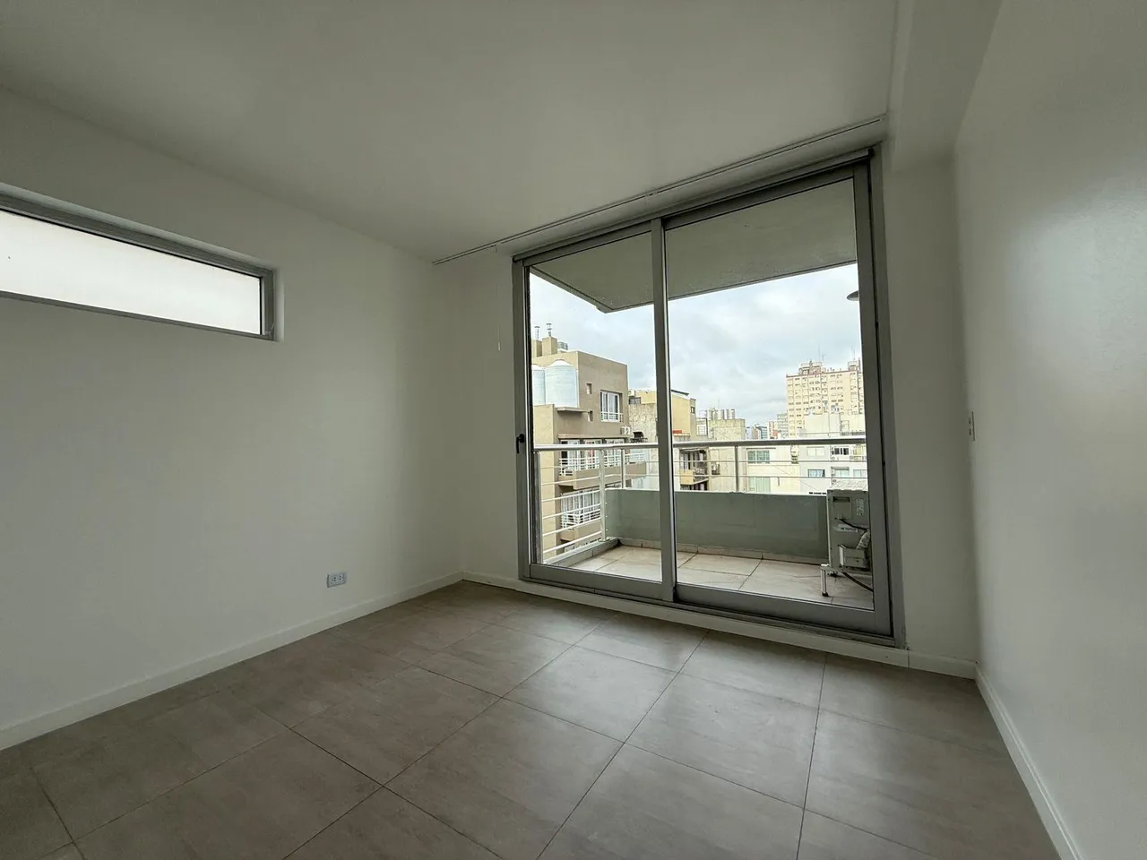 Departamento en LIBERTADOR al 7700