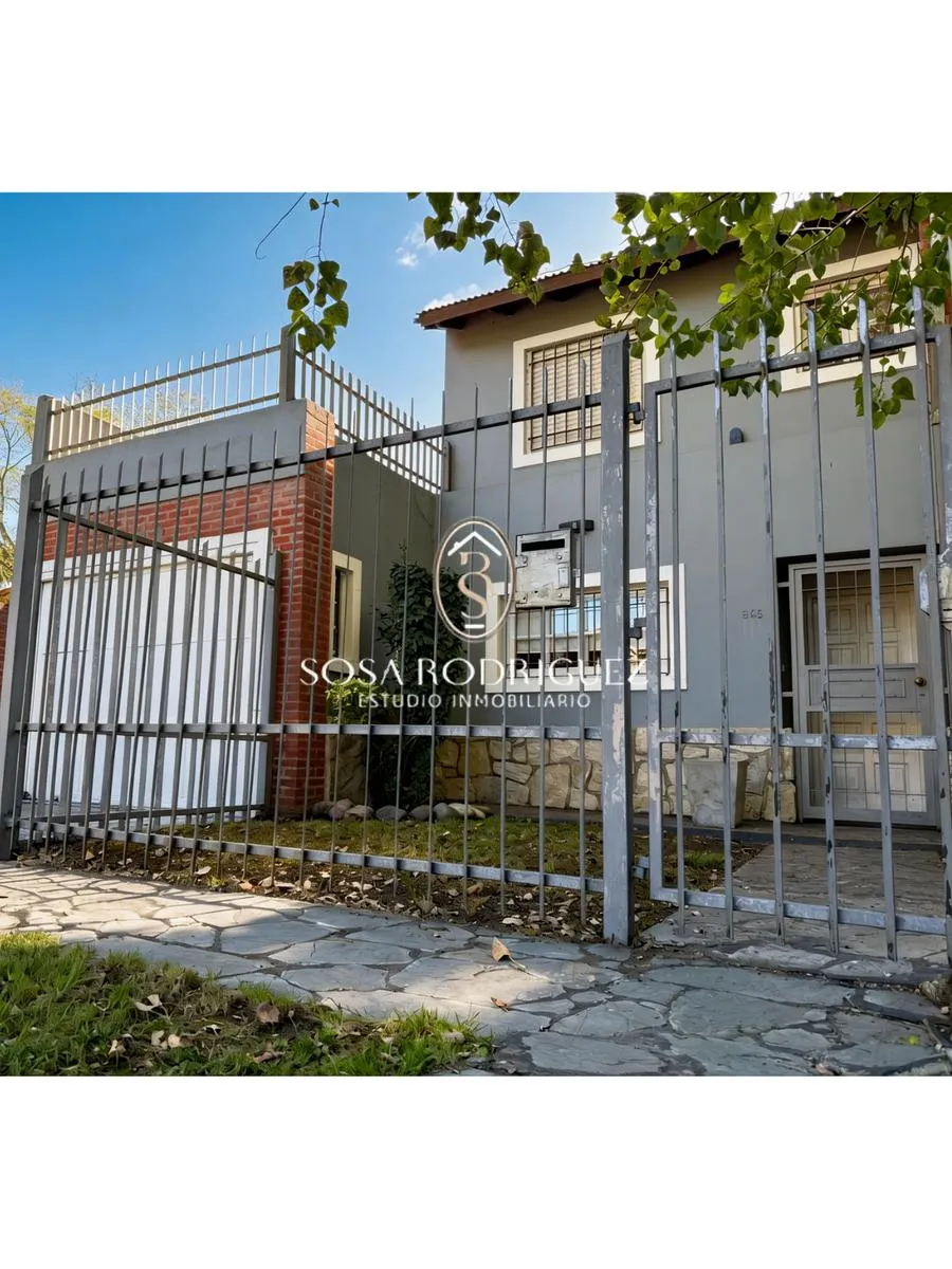 Casa en Bradley al 800