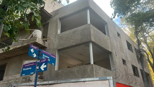 Departamento en Rivadavia al 1200