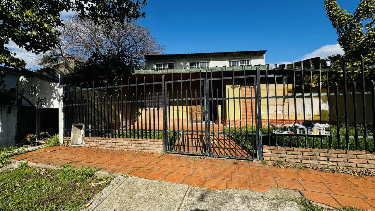 Local Comercial en 22 al 5345