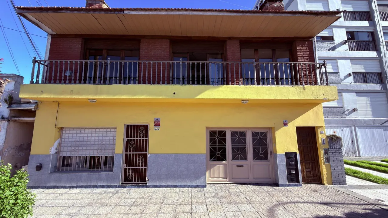 Departamento en Brown al 4800