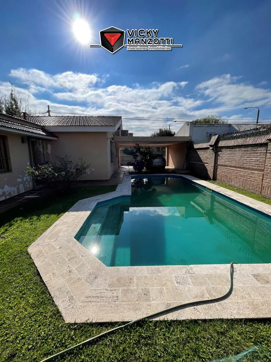 Casa en FRAY MOCHO al 2300