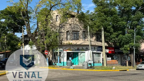 Local Comercial en Avda. Mitre al 3400 esquina Arenales - Florida Oeste