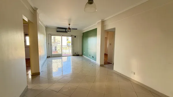 Departamento en JUAN B JUSTO al 3500