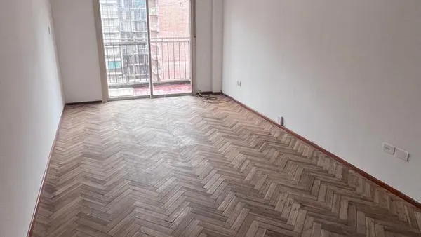Departamento en corrientes al 1200