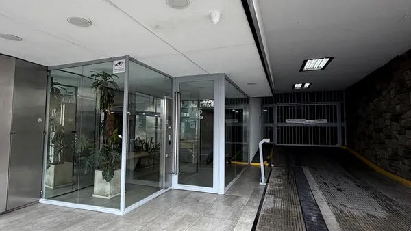 Oficina en San Lorenzo al 1400