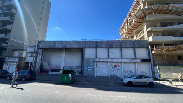 Galpon en Av. Francia al 1300