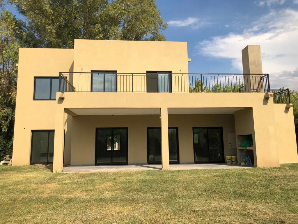 Casa en Haras Santa Maria - Los Eucaliptus 0