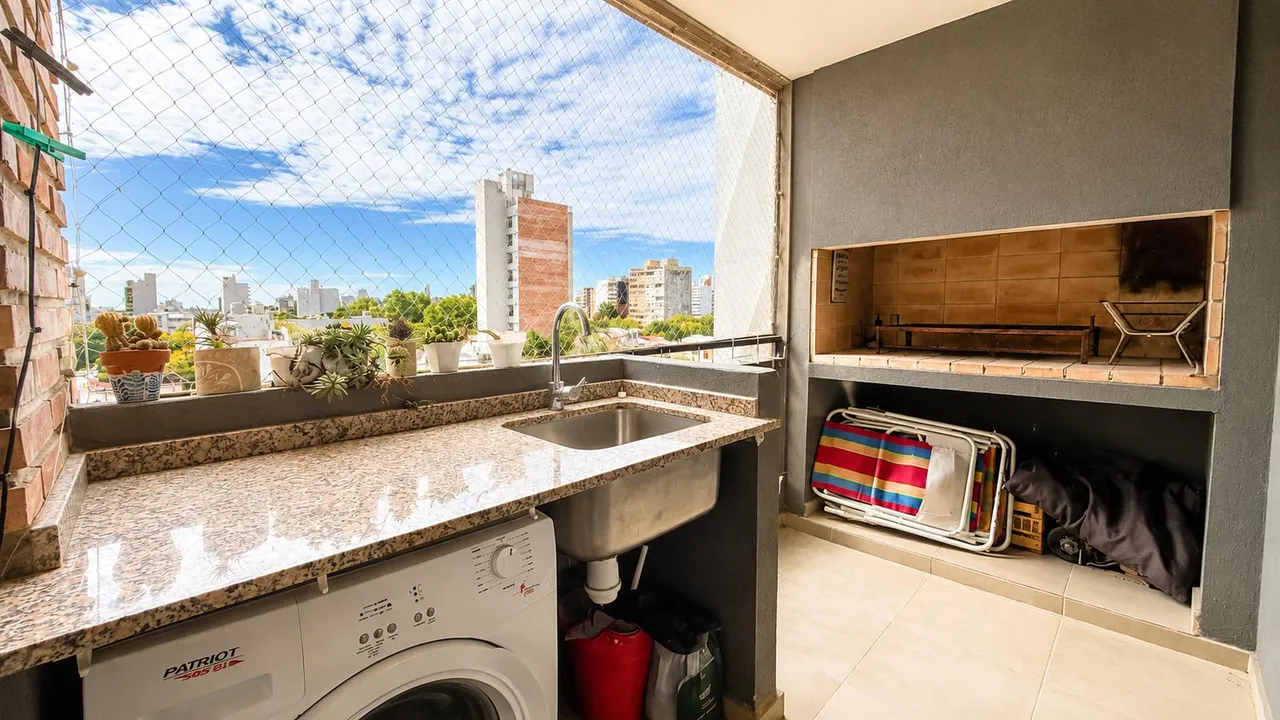 Departamento en San Juan al 3700