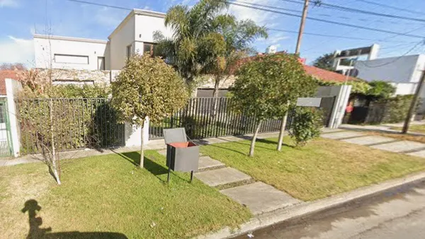Casa en Aragon al 5400