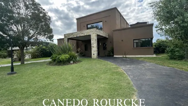 Casa en Juana de Arco 64