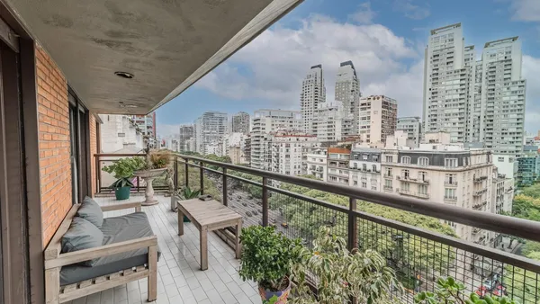 Departamento en Libertador al 2600