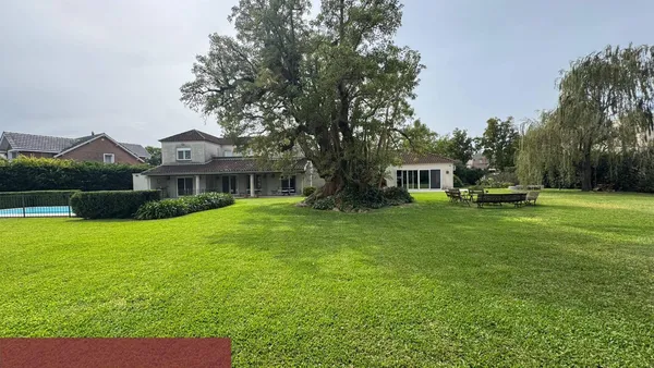 Casa en CASA EN VENTA EN AYRES, PILAR 7 AMBIENTES
