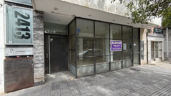 Local Comercial en Duarte Quirós al 2400