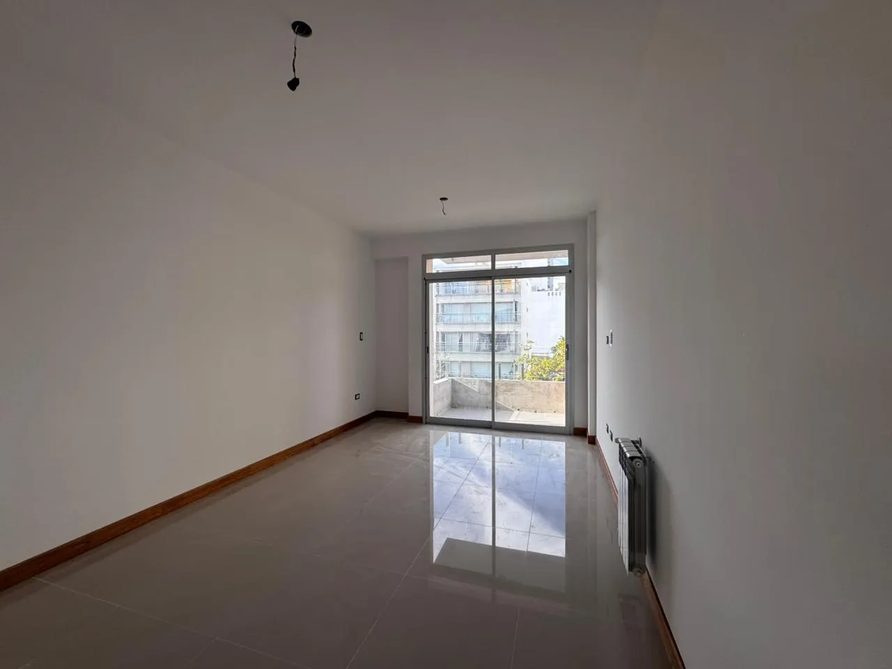 Departamento en 19 e/ 48 y 49 n 830 Piso 3 Depto. A