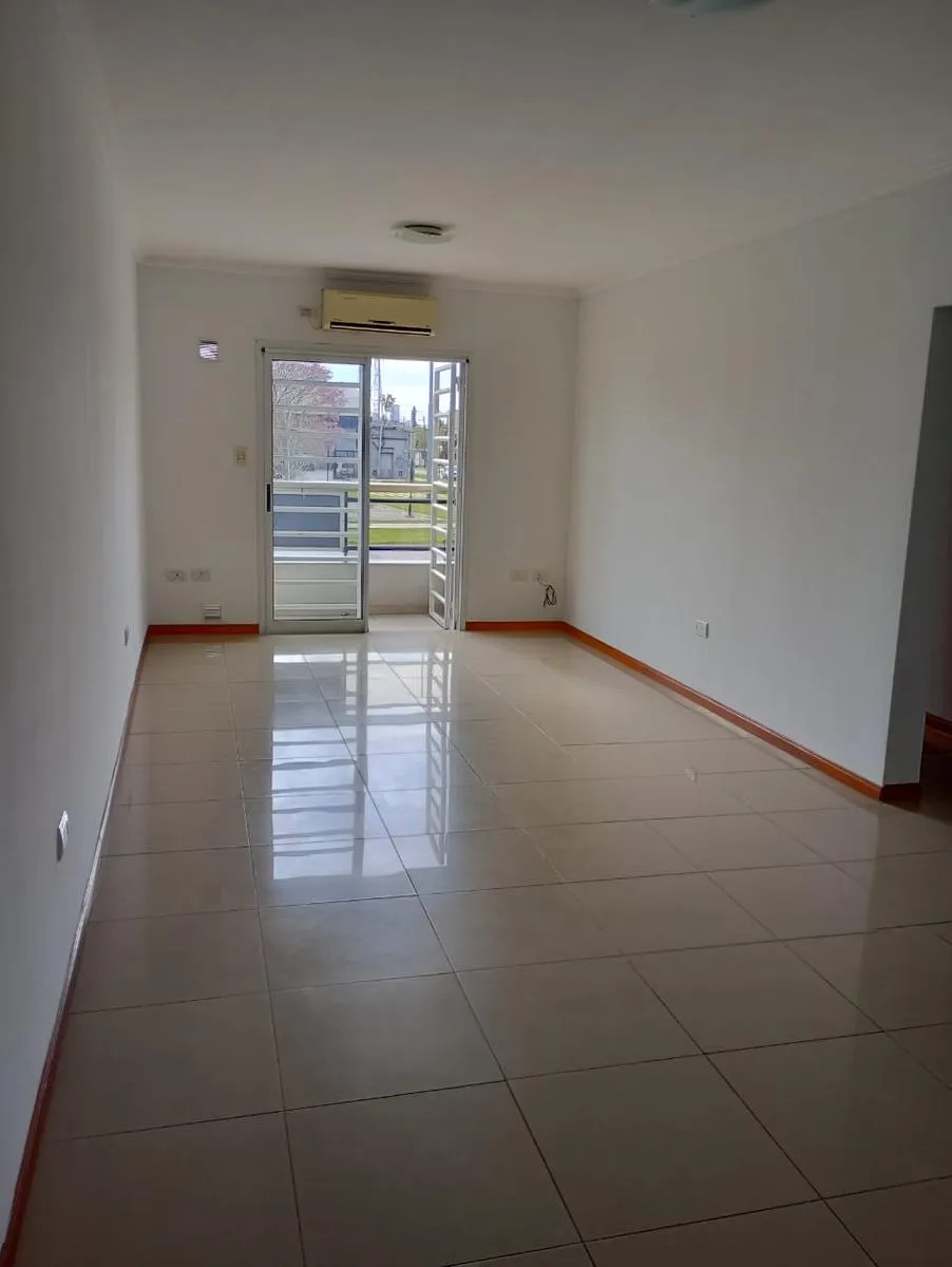 Departamento en 32 e/26 y 27
